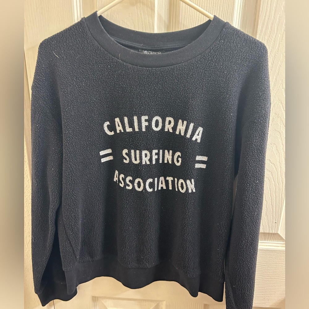 Women’s sweatshirt
